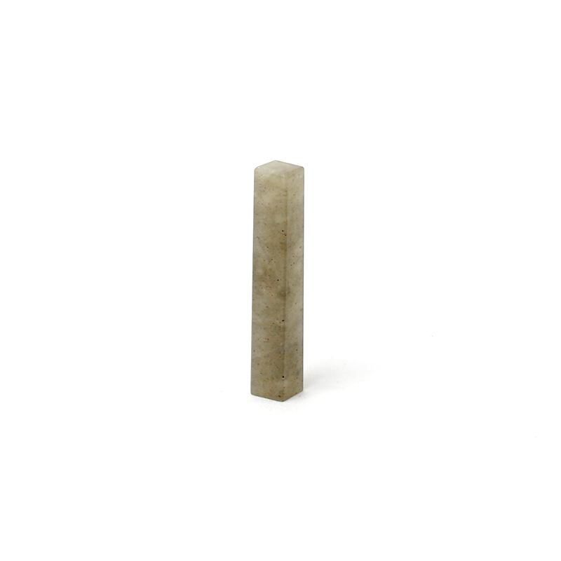 Liaoning Dandong Green Frozen Stone 0.8cm Square Height 5.0cm
