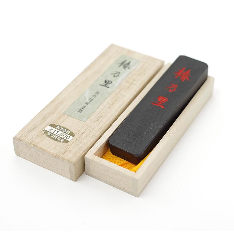 Komoku Tsubaki no Sato 1.0-chō (Kuretake)