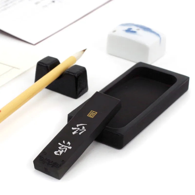 Calligraphy Set LA26-57 – Kuretake