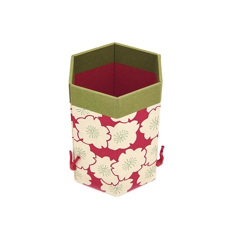 Hexagonal Brush Holder Sakura, Red Haibara