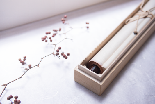 How to Hang a Hanging Scroll