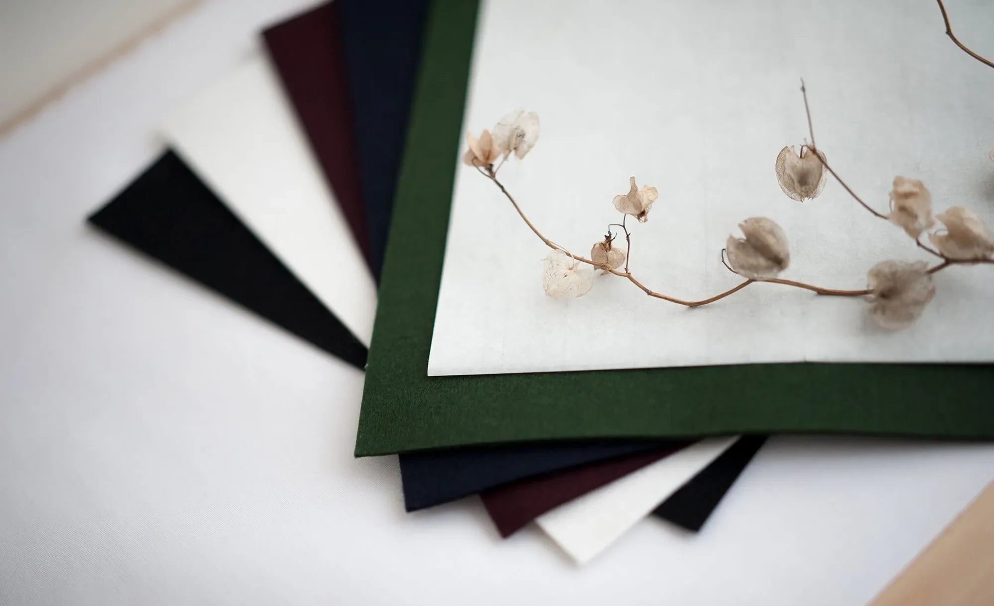 Hansetsu (Long Paper) Size