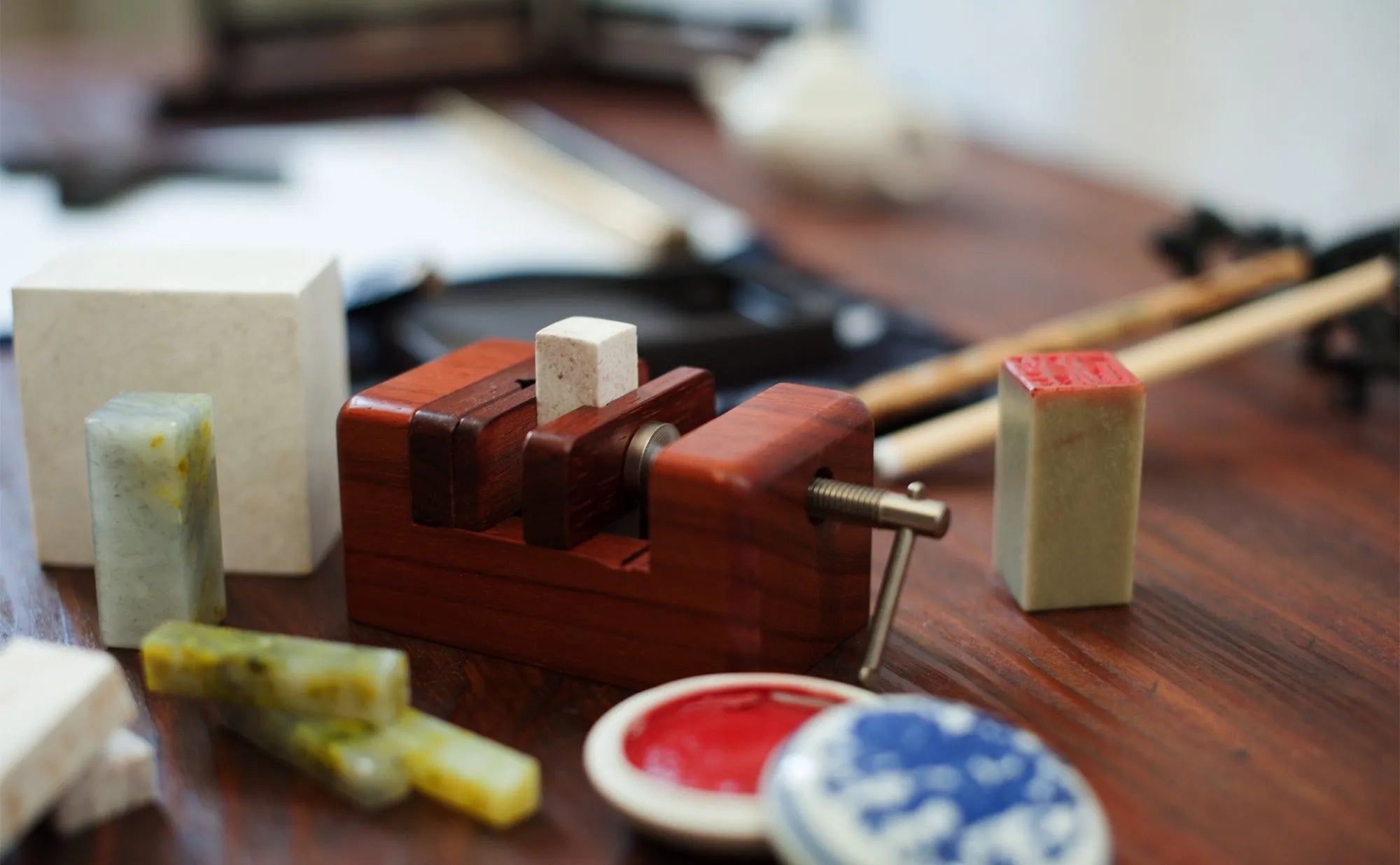 Seal Carving Block (Insho / Stone Holding Stand) – Shoyu Calligraphy Shop