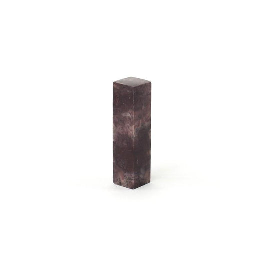 Qianlong Frozen Stone 1.2cm Square Height 5.0cm