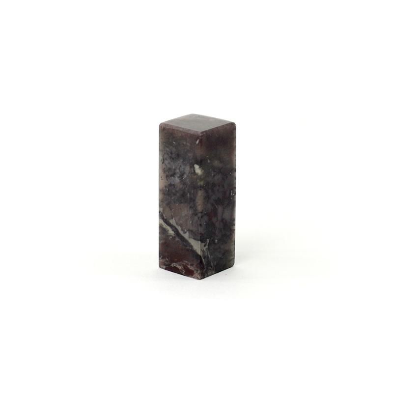 Qianlong Frozen Stone 1.8cm Square Height 5.0cm